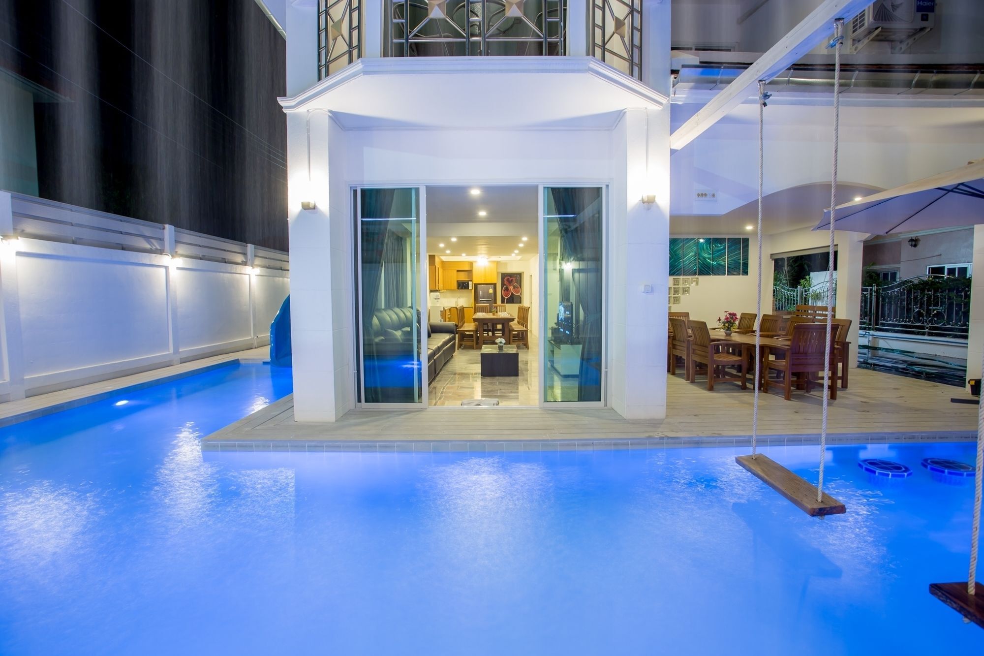 The Ville Modern Viewpoint Pool Villa Pattaya Exterior foto
